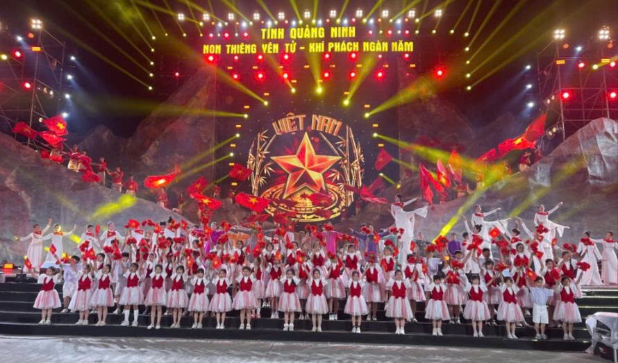 Tiết mục biểu diễn tại lễ tổng duyệt.