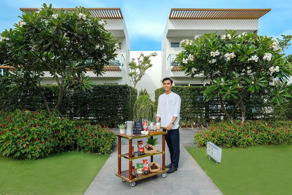 Alma Resort ra mắt dịch vụ “Mang tinh túy cà phê đến tận cửa phòng bạn”