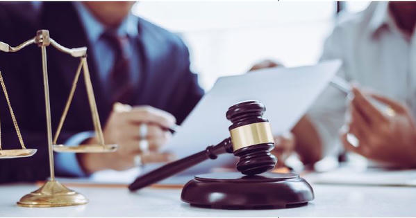 Chậm và thiếu công bố thông tin, Công ty BVB (BVB) bị 'tuýt còi'