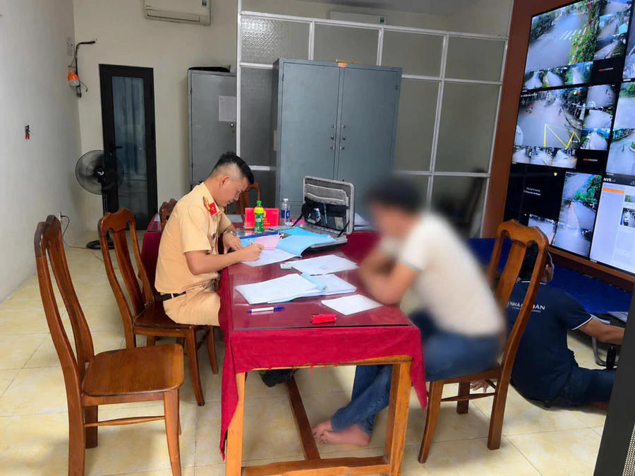 Chằng buộc hàng hóa không an toàn: Tài xế có thể phải chịu những trách nhiệm pháp lý nào?