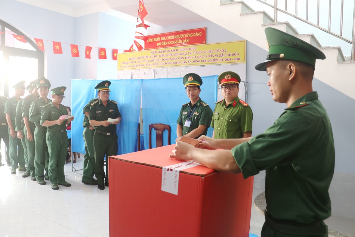 Cà Mau: Đảo Hòn Chuối hoàn thành bầu cử sớm với 100% cử tri tham gia