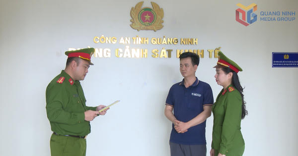 Khởi tố hai mẹ con sản xuất giấm giả ở Quảng Ninh