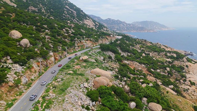Những hình ảnh ấn tượng nhất từ hành trình Wonder Trip 2025 'Hào khí non sông' - Ảnh 1