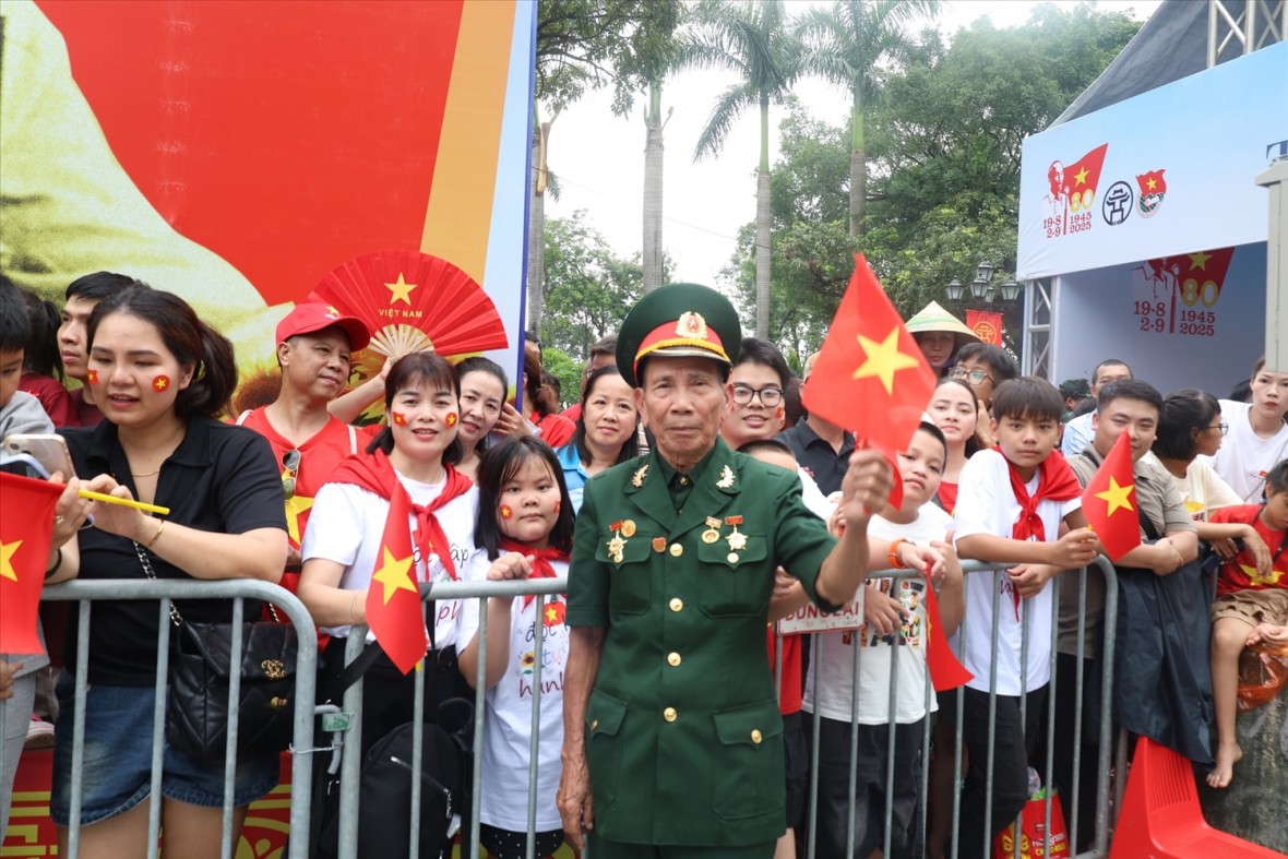 Đề xuất các mức quà tặng Tết Nguyên đán cho hơn 1,6 triệu người có công Đề xuất các mức quà tặng Tết Nguyên đán cho hơn 1,6 triệu người có công