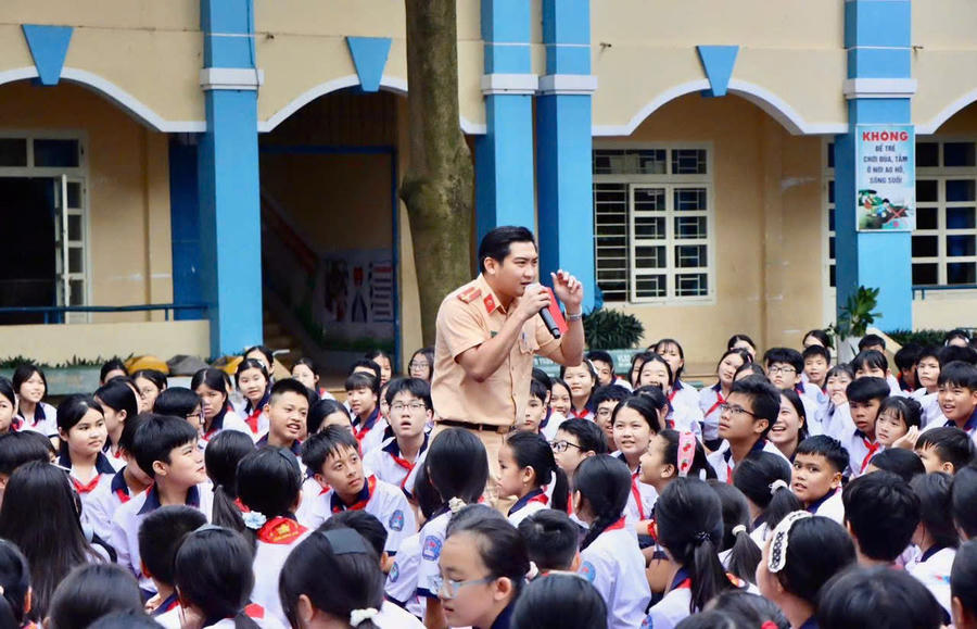 86574d40-5ef8-43d0-b139-d18ef2b51855.jpg