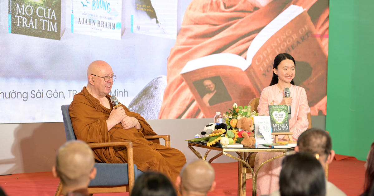 Thiền sư Ajahn Brahm lần đầu giao lưu cùng độc giả Việt Nam
