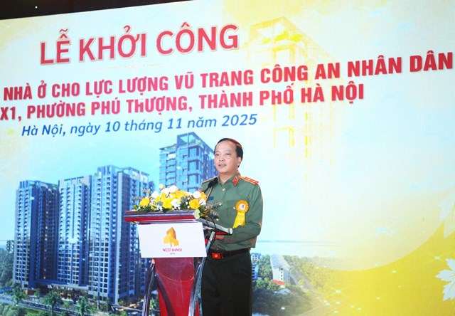 Thứ trưởng Đặng Hồng Đức ph&aacute;t biểu tại buổi lễ.&nbsp;(Ảnh: Bộ C&ocirc;ng an)