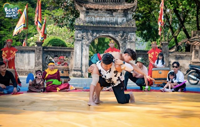 Bố ơi mình đi đâu thế? 2025 - Tập 5: Diễn viên Duy Hưng, Trung Ruồi lần đầu lên sới vật, Neko Lê bỏ cuộc vì con gái bật khóc - Ảnh 2