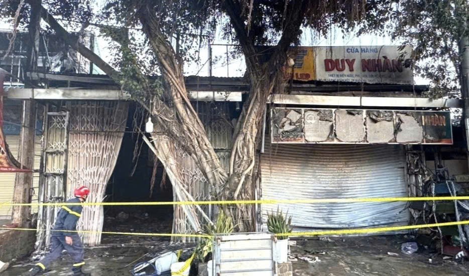 Cháy tiệm điện nước lúc rạng sáng ở Đắk Lắk, 4 người trong một gia đình tử vong