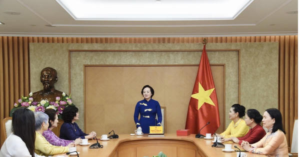 Áo dài Việt Nam hướng tới danh hiệu Di sản văn hóa phi vật thể của nhân loại
