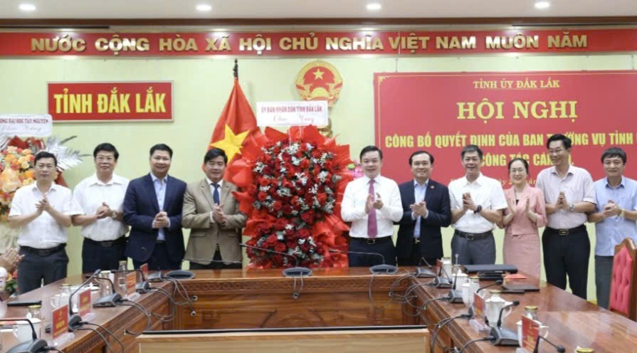 Đắk Lắk: Kiện toàn nhân sự chủ chốt, ông Đỗ Hữu Huy giữ chức Bí thư Đảng ủy UBND tỉnh