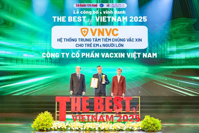 VNVC được vinh danh l&agrave; Hệ thống trung t&acirc;m Ti&ecirc;m chủng Vắc xin tốt nhất Việt Nam 2025. Ảnh: Mộc Thảo
