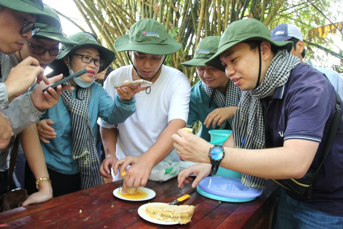 Rừng U Minh Hạ - hương mật, vị đất địa đầu cực Nam Tổ quốc