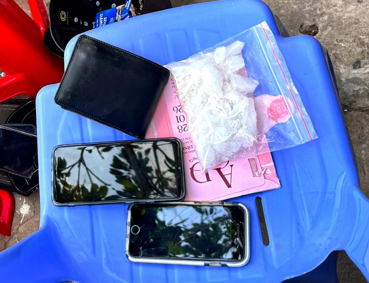 Đồn Biên phòng Cái Đôi Vàm, Cà Mau bắt giữ 2 đối tượng tàng trữ trái phép chất ma túy