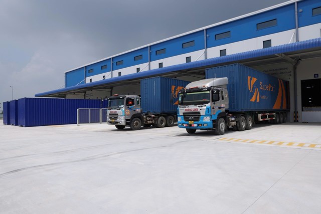 Trong lĩnh vực logistics, T&T Group cũng khẳng định vị thế với dự &aacute;n si&ecirc;u cảng Vietnam SuperPortTM &nbsp;