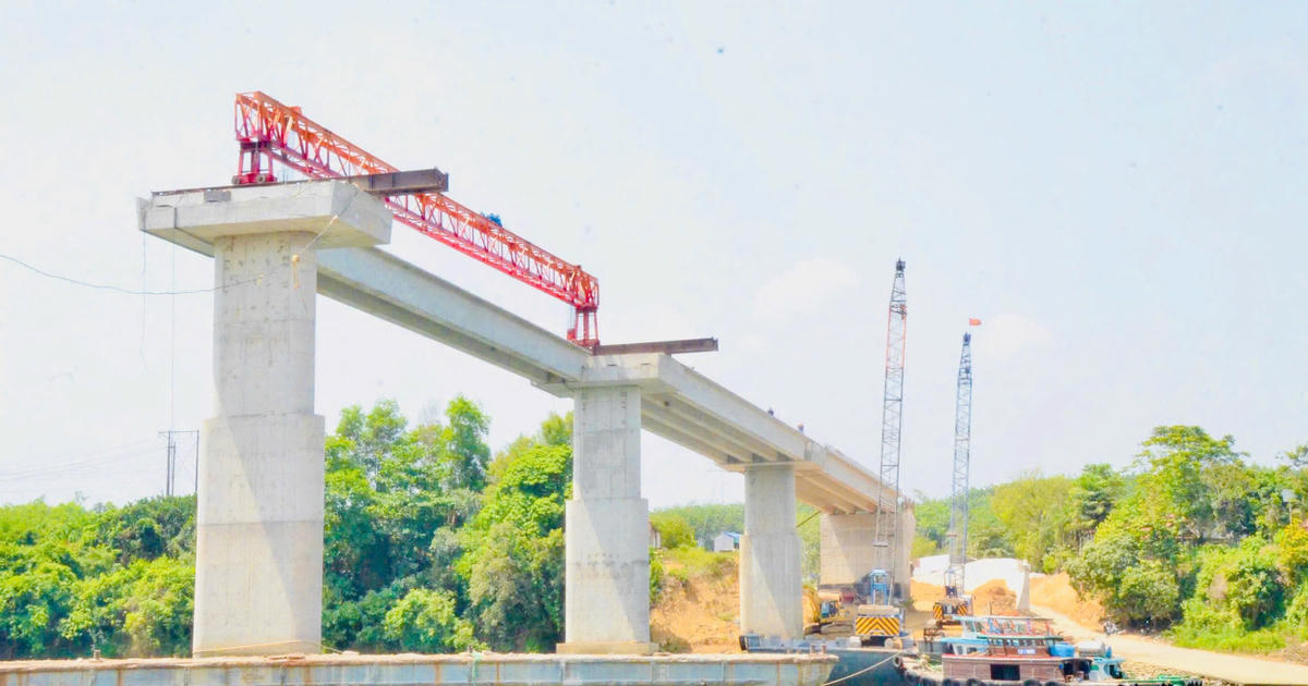 Hối hả thi công cầu Hiếu Liêm chào mừng Thành phố Đồng Nai