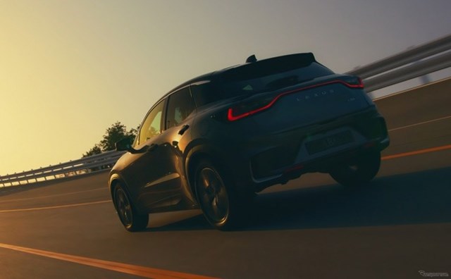 SUV nhỏ nhất của Lexus trình làng - Ảnh 2