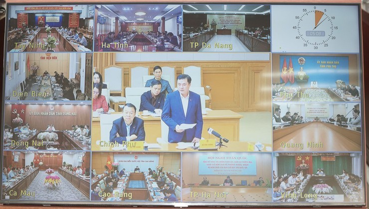 Quyết liệt đấu tranh, ngăn chặn buôn lậu, gian lận thương mại