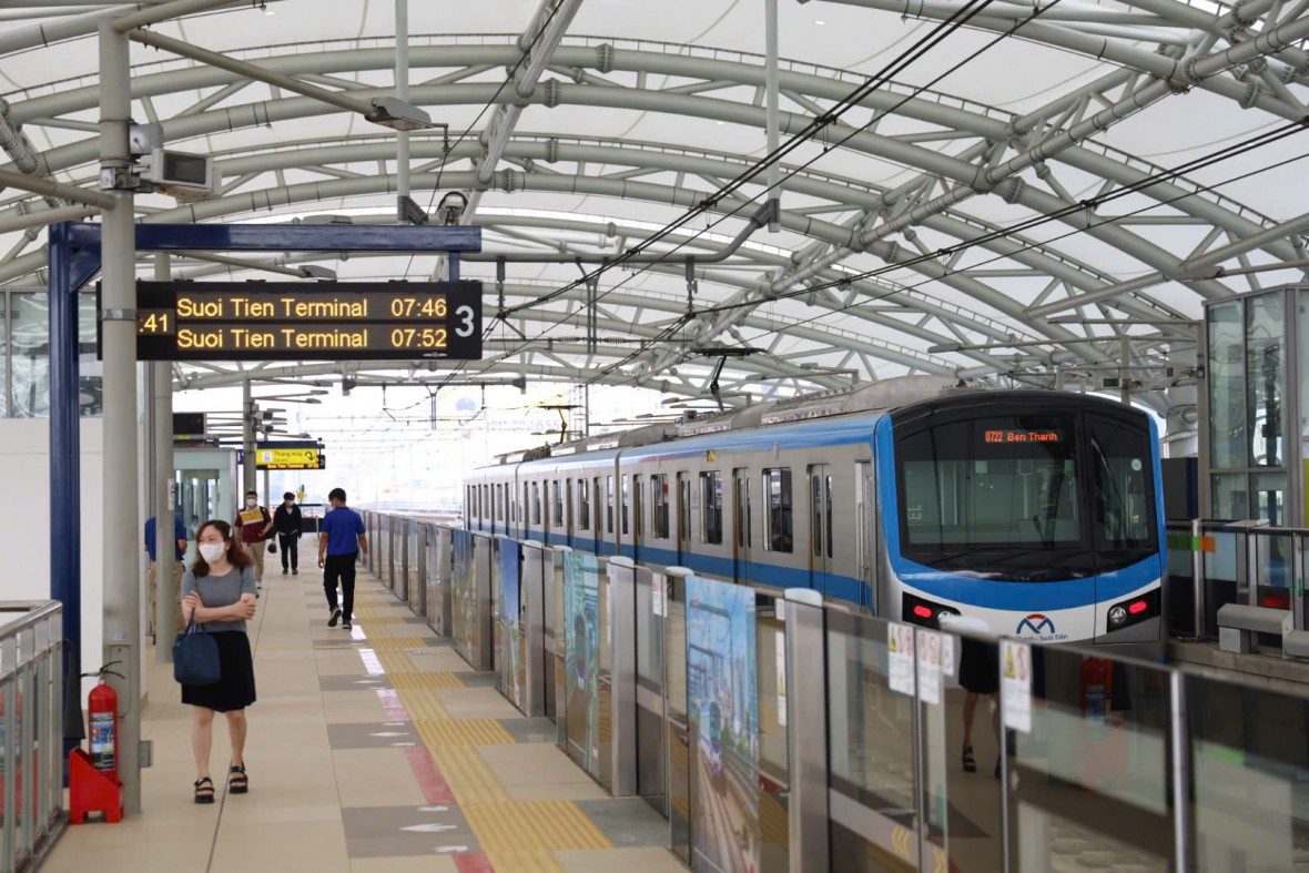 Metro số 1 tăng chuyến, chạy xuyên đêm phục vụ Tết Nguyên đán 2026