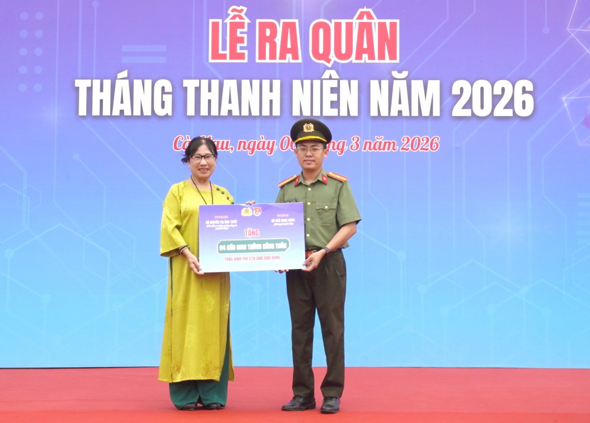 Tuổi trẻ Công an Cà Mau hiến máu tình nguyện, ra quân Tháng Thanh niên năm 2026