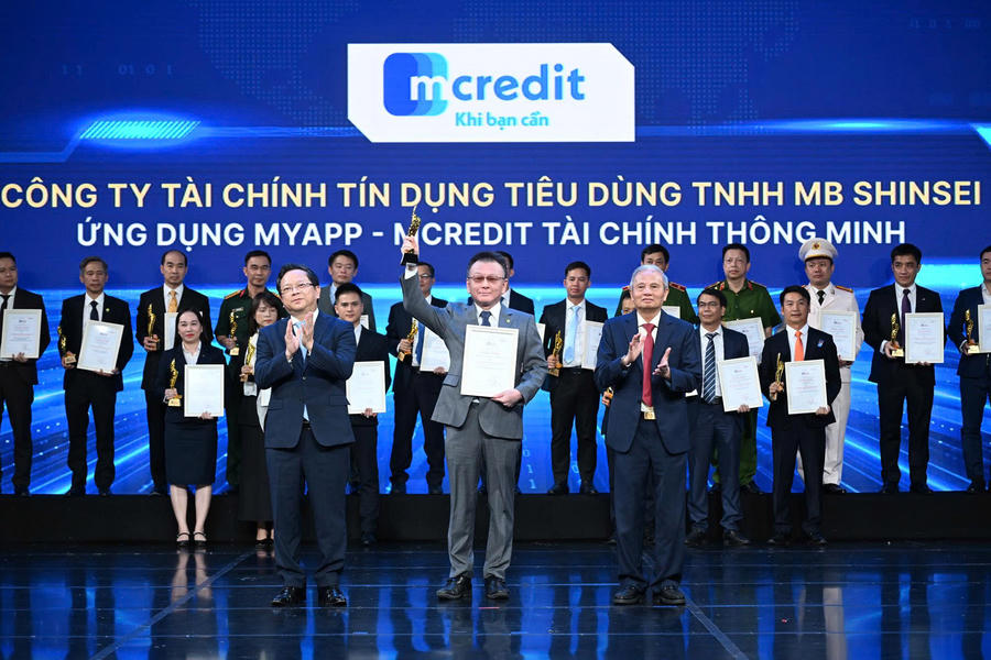 Mcredit được vinh danh tại Giải thưởng Chuyển đổi số Việt Nam 2026
