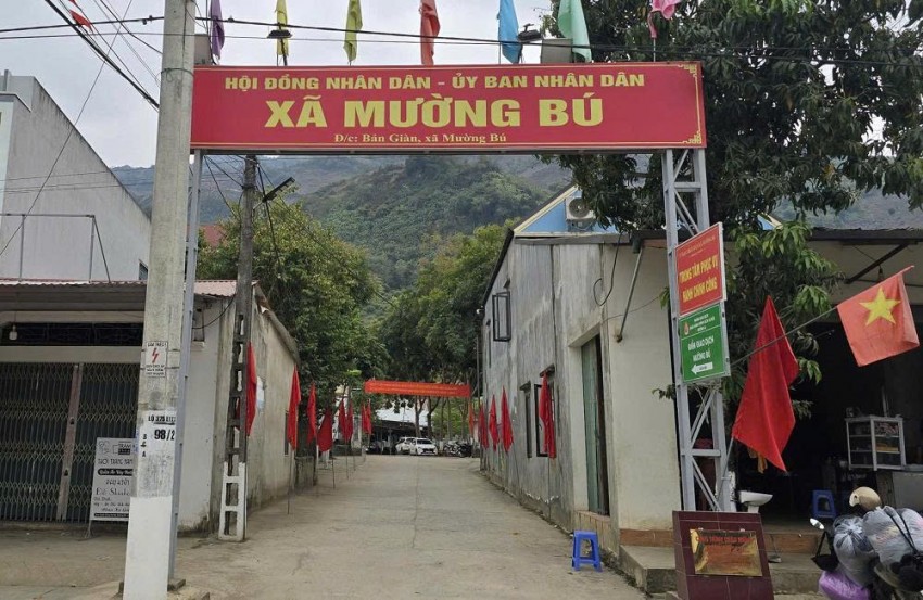 Mường Bú (Sơn La): Kỳ lạ việc người cao tuổi bỗng dưng không nhận được tiền hỗ trợ