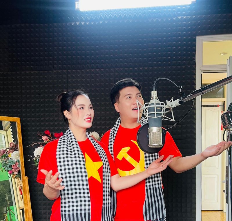 VIÊN HOÀNG GIA RA MẮT ALBUM CA NHẠC “ĐẤT NƯỚC TÌNH YÊU” CHÀO MỪNG 80 NĂM QUỐC KHÁNH NƯỚC CỘNG HÒA XÃ HỘI CHỦ NGHĨA VIỆT NAM (2/9/1945 – 2/9/2025)