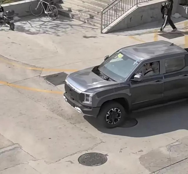 Bán tải của hãng số 1 Trung Quốc: Đầy bình đi 1200km, cựu sếp Audi vẽ xe - VinFast VF Wild có lo lắng? - Ảnh 3