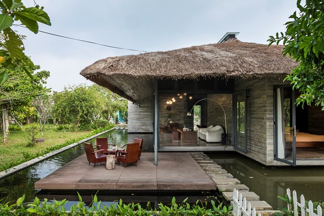 Với đặc th&ugrave; nghề nghiệp thường xuy&ecirc;n đối mặt nhiều &aacute;p lực, căng thẳng n&ecirc;n anh mong muốn c&oacute; một chốn an y&ecirc;n để g&aacute;c sang b&ecirc;n những lo toan cuộc sống h&agrave;ng ng&agrave;y. Ng&ocirc;i nh&agrave; sẽ l&agrave; nơi để anh nghỉ ngơi, thư gi&atilde;n, gi&uacute;p c&acirc;n bằng v&agrave; t&aacute;i tạo nguồn năng lượng mới.