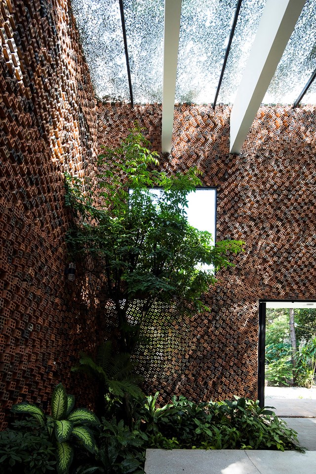 Những bức tường 