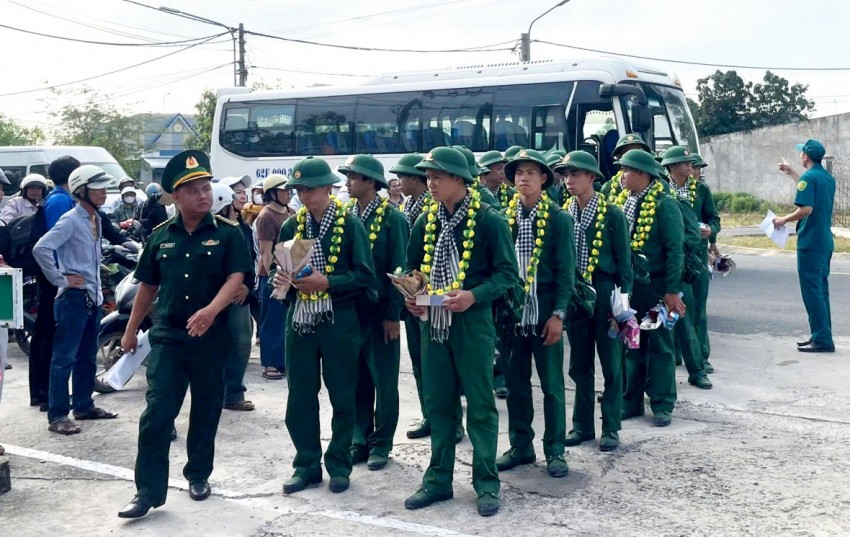 BĐBP Tây Ninh đón nhận 430 chiến sĩ mới nhập ngũ năm 2026 BĐBP Tây Ninh đón nhận 430 chiến sĩ mới nhập ngũ năm 2026