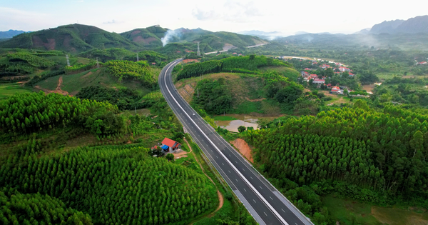 Ngăn chặn trục lợi chính sách miễn, giảm phí tại trạm thu phí BOT