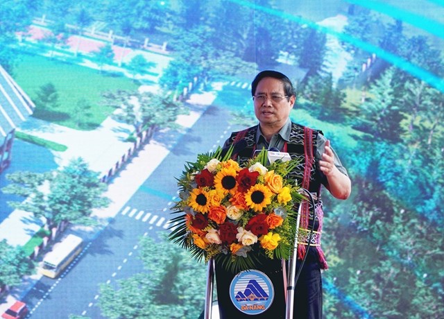 Thủ tướng Ch&iacute;nh phủ Phạm Minh Ch&iacute;nh ph&aacute;t biểu tại buổi lễ.