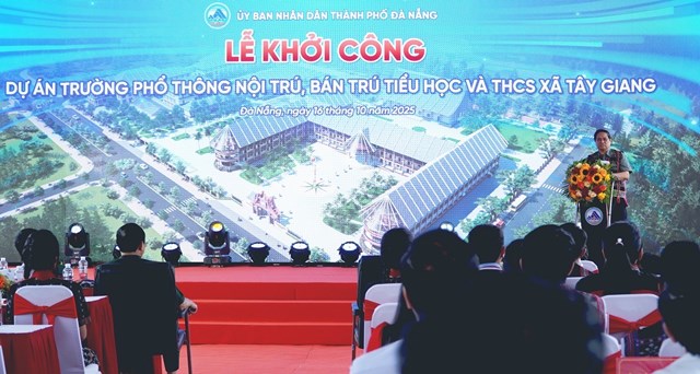 To&agrave;n cảnh buổi Lễ.