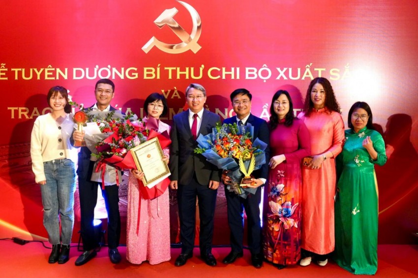 Báo Pháp luật Việt Nam đạt giải C Giải Búa liềm vàng lần thứ X - năm 2025