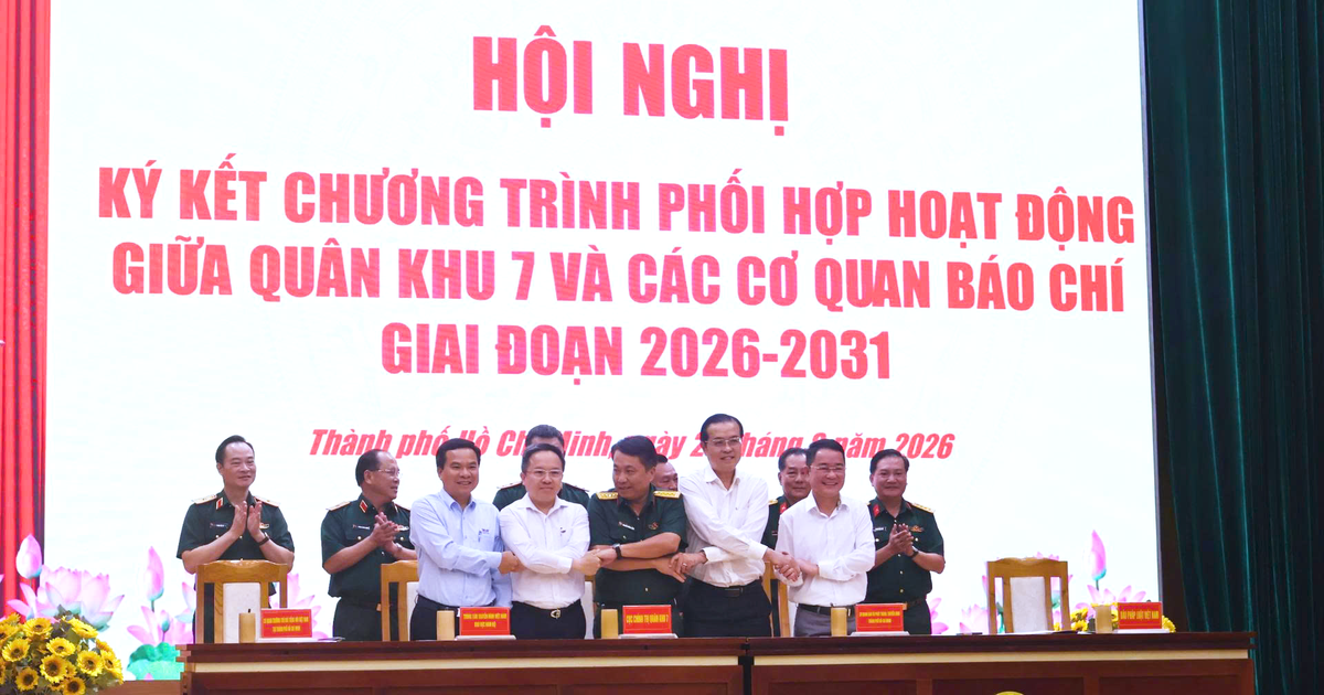 Báo Pháp luật Việt Nam đồng hành cùng Quân khu 7 lan tỏa hình ảnh Bộ đội Cụ Hồ trong thời kỳ mới