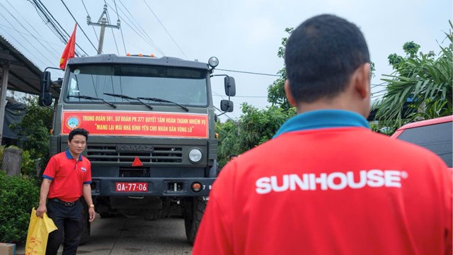 SUNHOUSE đồng hành cùng Ban Chỉ huy quân sự trong chiến dịch ‘Chất Việt Sẻ Chia\’: Khi tinh thần Việt lan tỏa từ tiền tuyến đến gian bếp ấm