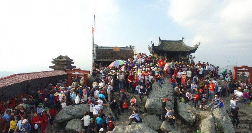 Những lễ hội đặc sắc hút khách du xuân trong những ngày đầu năm mới Những lễ hội đặc sắc hút khách du xuân trong những ngày đầu năm mới