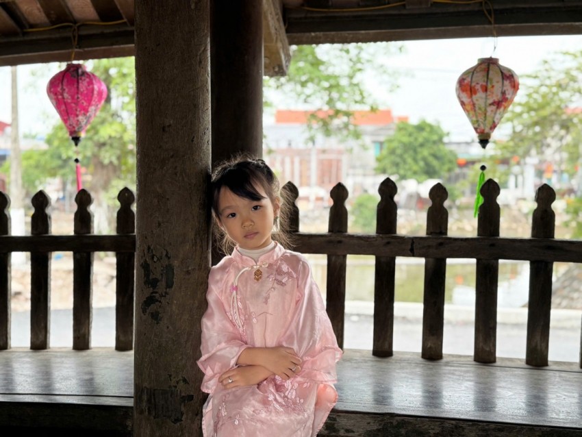 Cầu ngói dáng rồng trên 500 tuổi hút khách đến checkin dịp Tết Bính Ngọ Cầu ngói dáng rồng trên 500 tuổi hút khách đến checkin dịp Tết Bính Ngọ