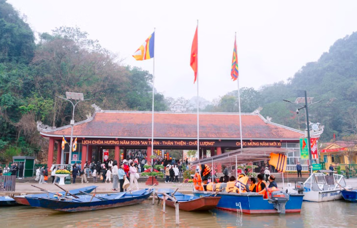 Những lễ hội đặc sắc hút khách du xuân trong những ngày đầu năm mới Những lễ hội đặc sắc hút khách du xuân trong những ngày đầu năm mới