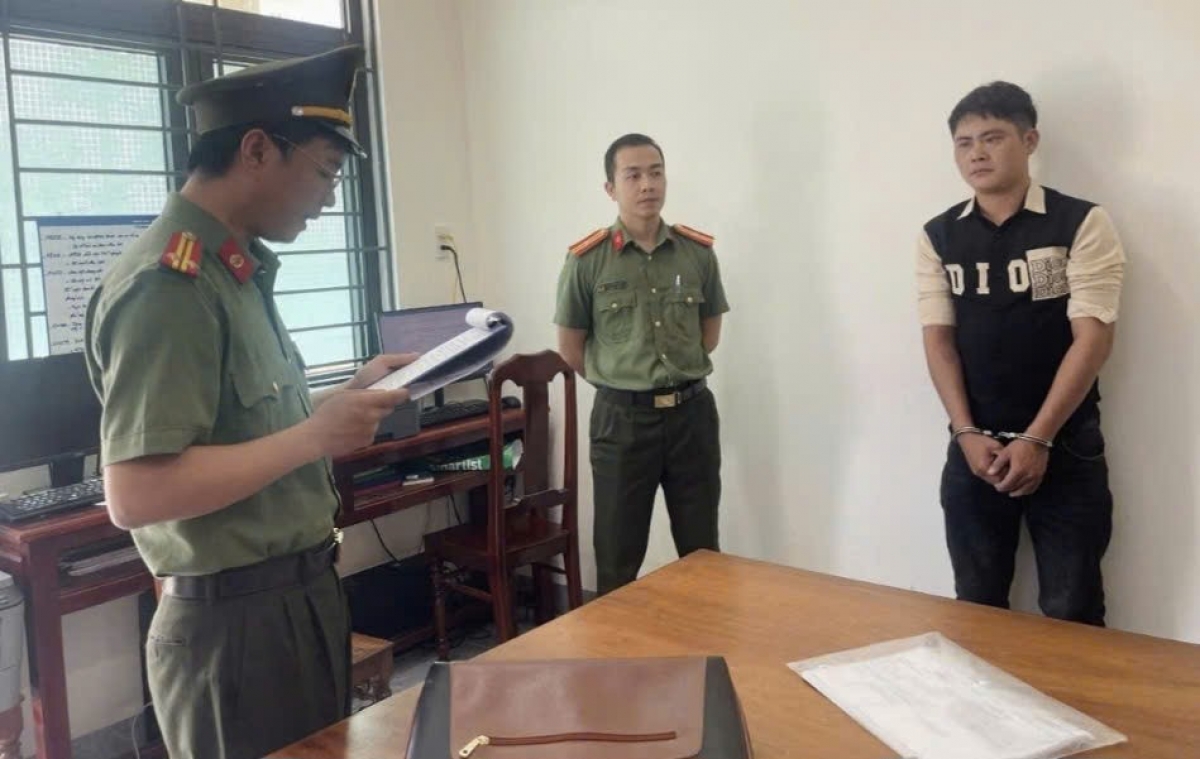 Tạm giam đối tượng ở Gia Lai tàng trữ súng và 79 viên đạn để hù dọa người khác