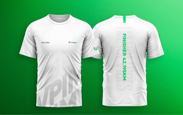 &Aacute;o finisher l&agrave; phần thưởng cho c&aacute;c vận động vi&ecirc;n chinh phục cự ly 42km. &nbsp;