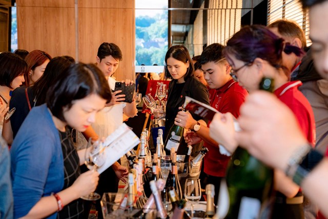 WineFest 2025: Ba thập kỷ đam mê – Hành trình kết nối Việt Nam với tinh hoa rượu vang thế giới - Ảnh 1