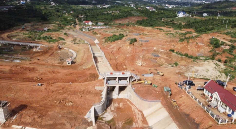 Lâm Đồng: Xin ý kiến chuyên gia để “giải cứu” hồ chứa nước Đông Thanh gần 500 tỉ đồng
