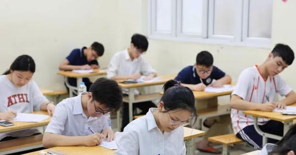 Gần 57.000 học sinh Hà Nội đăng ký nguyện vọng vào lớp 10, trường “hot” tăng mạnh