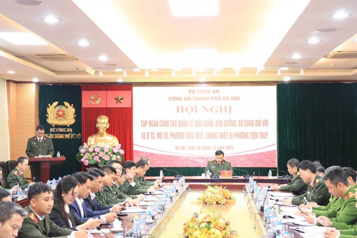 Hà Nội tăng cường công tác quản lý đối với xe mô tô, ô tô, phương tiện thủy, trang thiết bị phương tiện thủy Hà Nội tăng cường công tác quản lý đối với xe mô tô, ô tô, phương tiện thủy, trang thiết bị phương tiện thủy