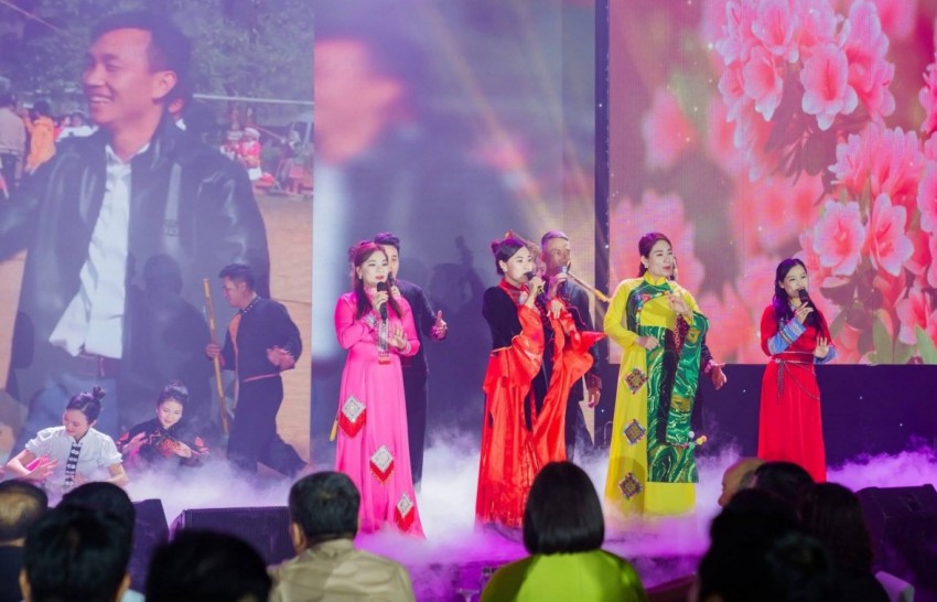 Lào Cai xử lý nghiêm tình trạng “hát nhép”, quảng bá sai sự thật Lào Cai xử lý nghiêm tình trạng “hát nhép”, quảng bá sai sự thật