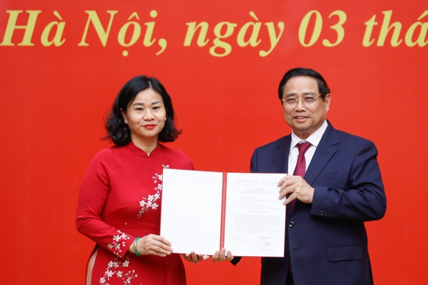 Thủ tướng Chính phủ trao các Quyết định bổ nhiệm Phó Bí thư Đảng ủy Chính phủ và lãnh đạo 4 bộ, cơ quan ngang Bộ