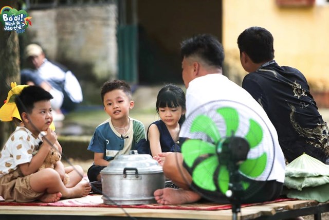 Bố ơi mình đi đâu thế? 2025 - tập 7: Audi và Cati 'nội chiến', chiếc máy lạnh đáng quý - khi sự thiếu thốn dạy con biết ơn điều tưởng như hiển nhiên - Ảnh 1