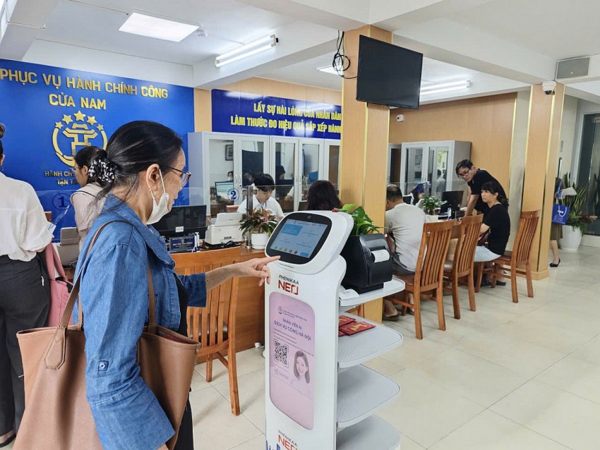 UBND TP Hà Nội yêu cầu đánh giá, xếp loại kết quả công việc hằng tháng đối với cả lãnh đạo Thành phố và thủ trưởng cơ quan, áp dụng KPI để đo lường hiệu quả, khắc phục tình trạng nể nang, hình thức.